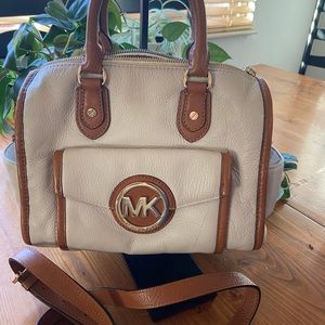 Cream Michael Kors hand bag